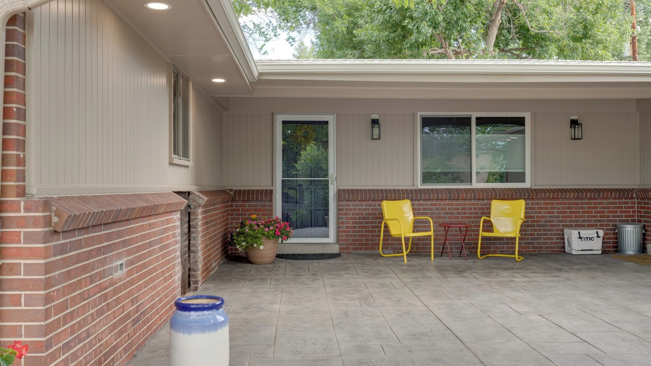 Photo of Outdoor in Barths