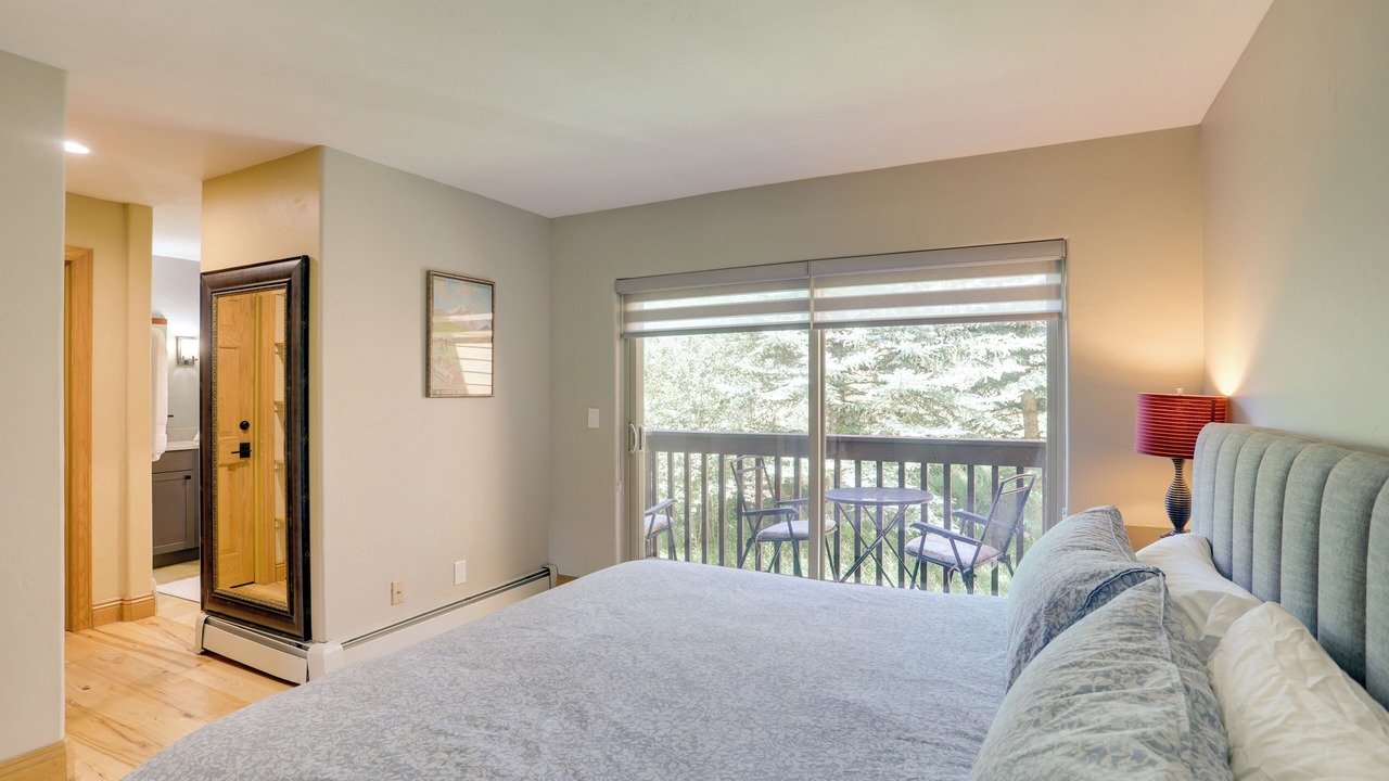 Photo of Bedroom in Edwards