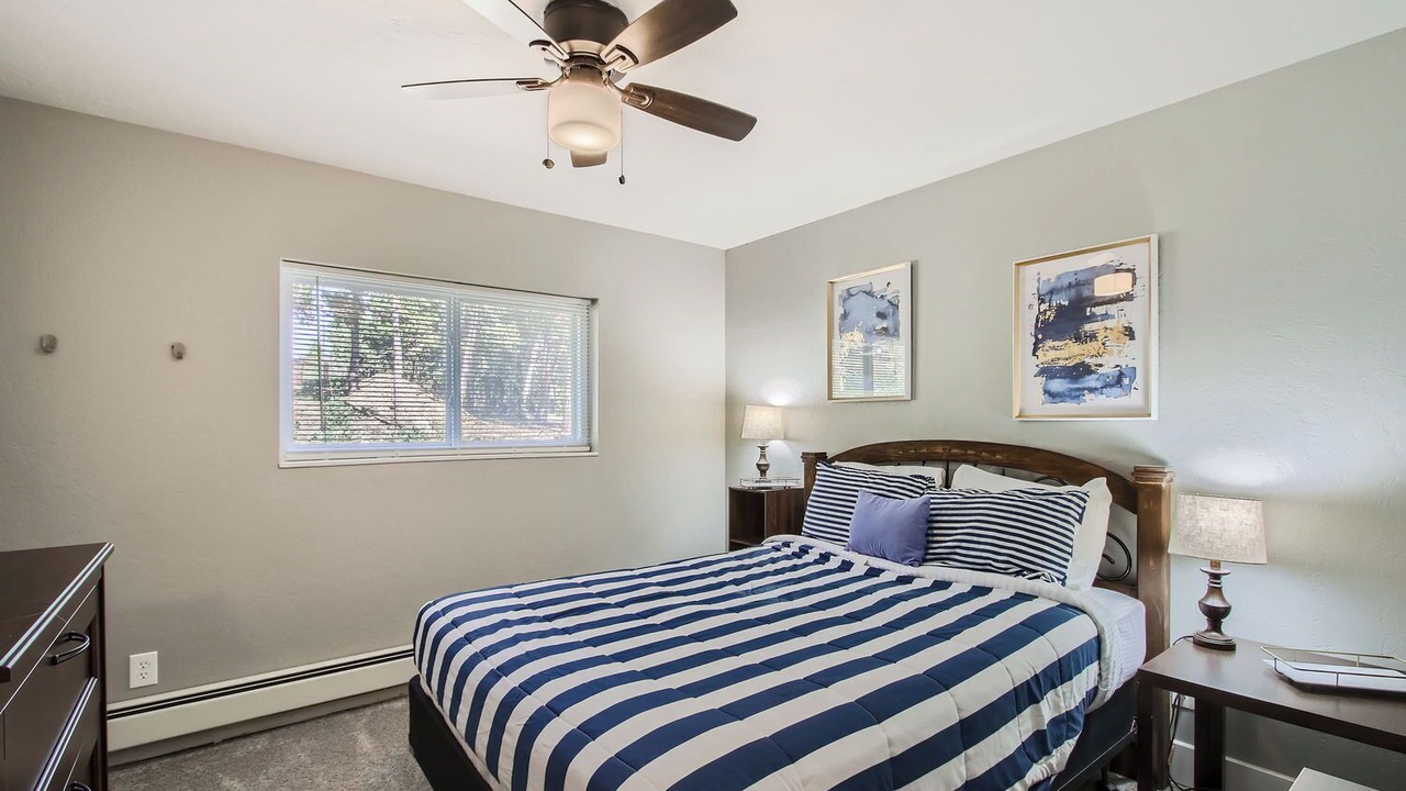 Photo of Bedroom in Black Hawk