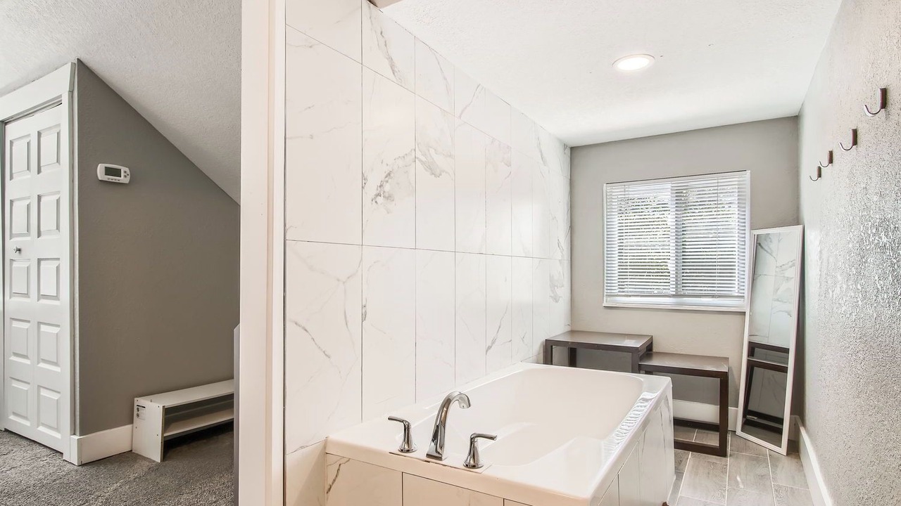 Photo of Bathroom in Black Hawk