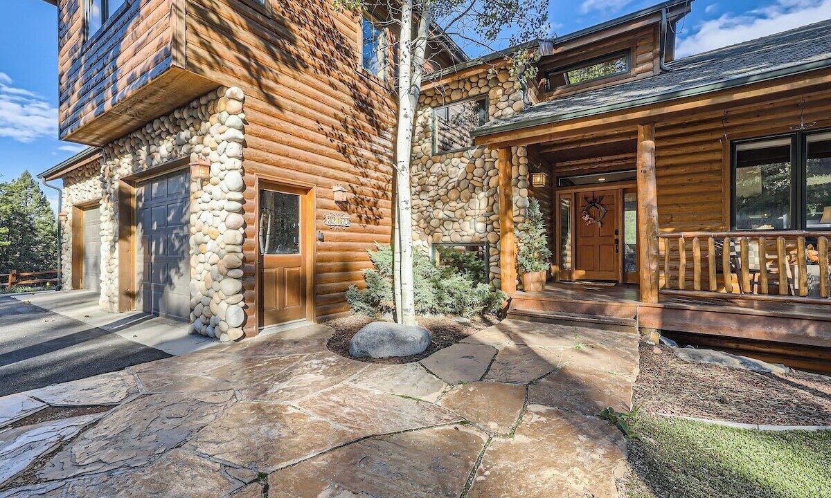 Photo of Outdoor in Shadow Mountain