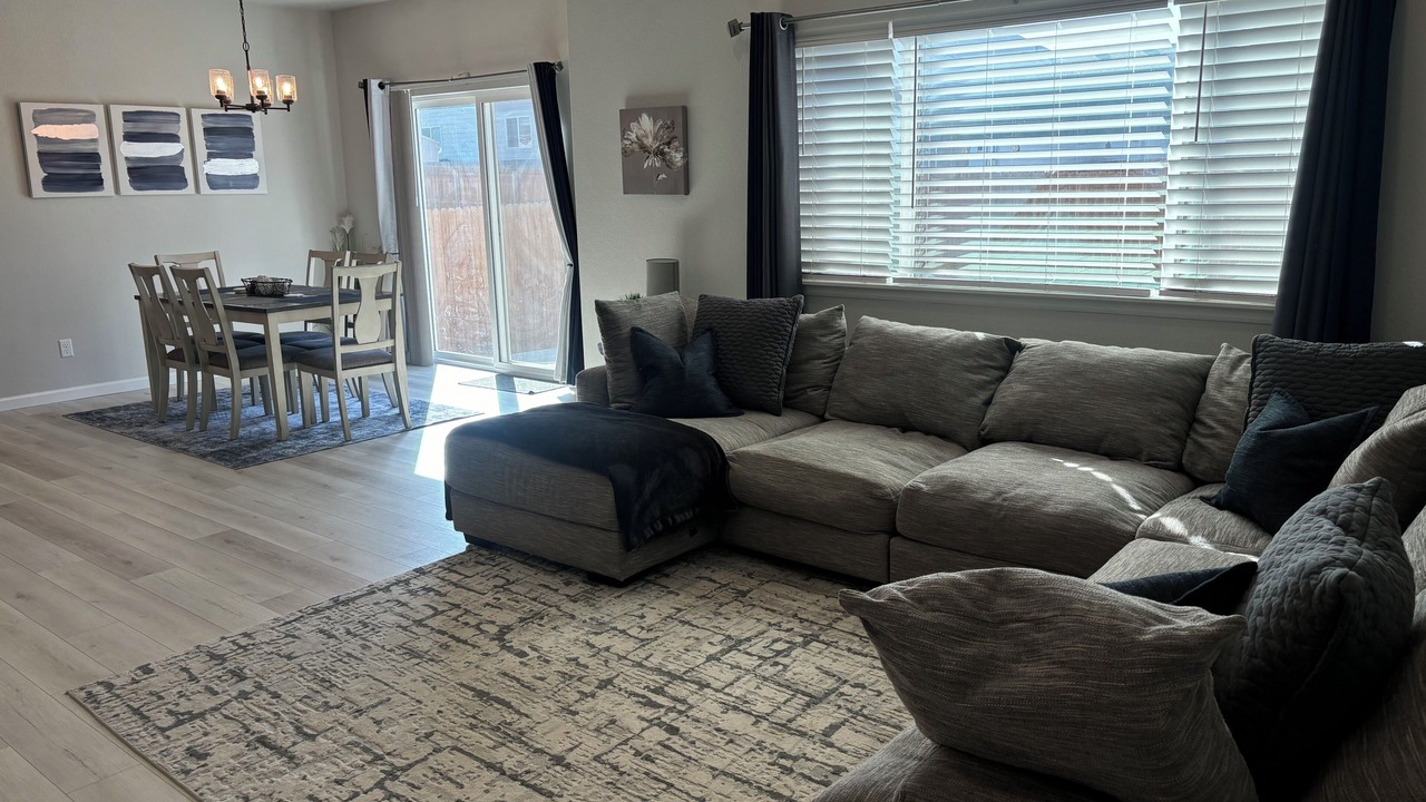 Photo of Livingroom in Milliken