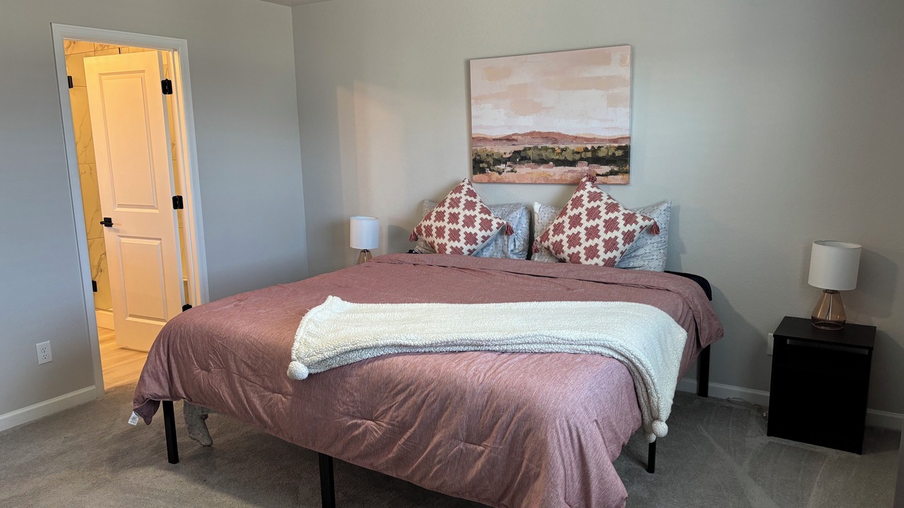 Photo of Bedroom in Milliken