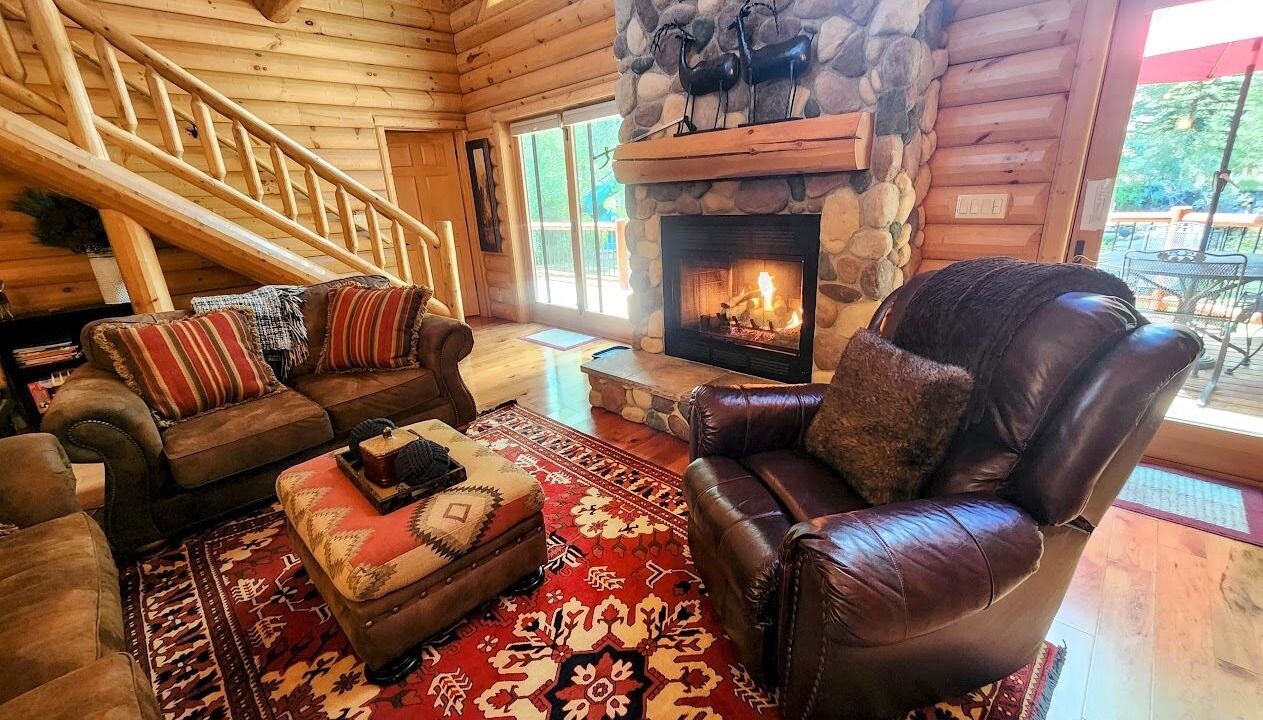 Photo of Livingroom in Almont