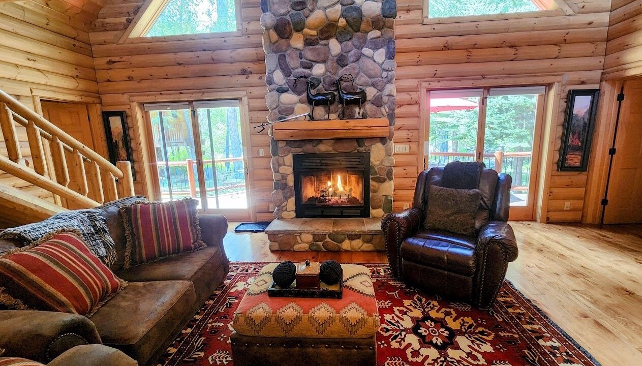 Photo of Livingroom in Almont