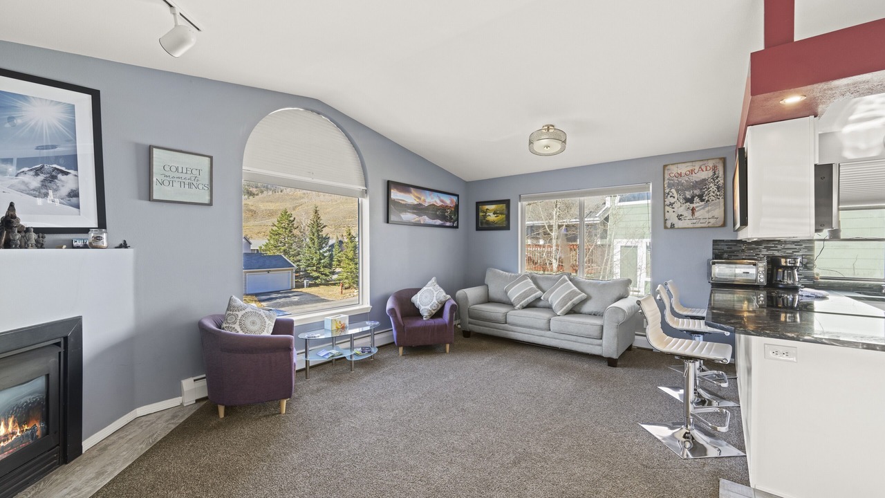 Photo of Livingroom in Dillon