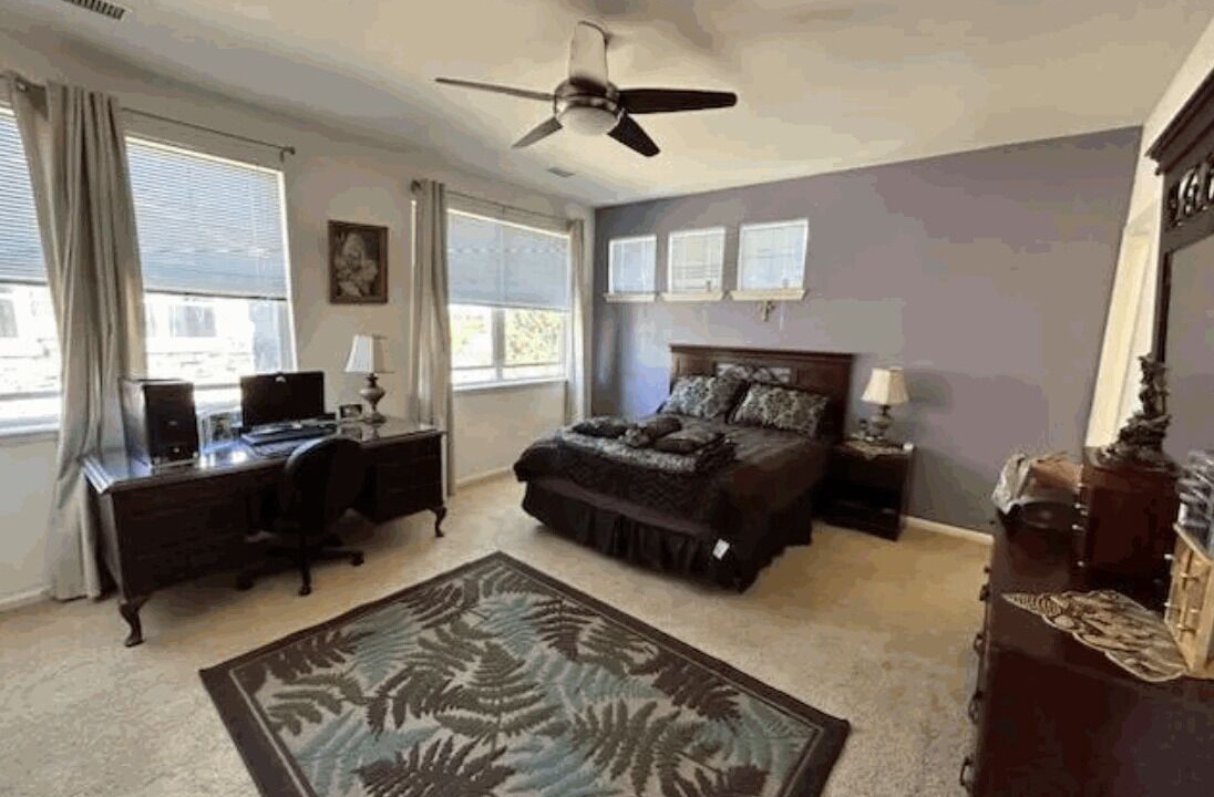Photo of Bedroom in Aurora
