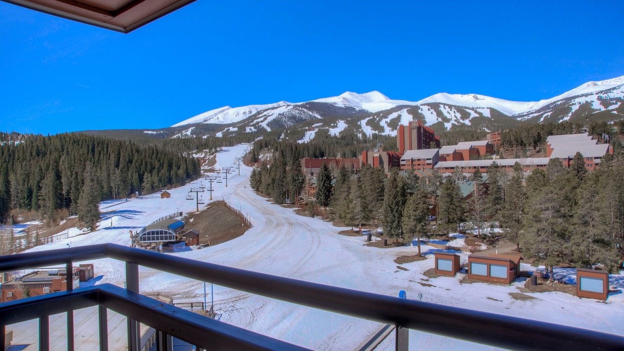 Photo of Patio Balcony in Peak 9