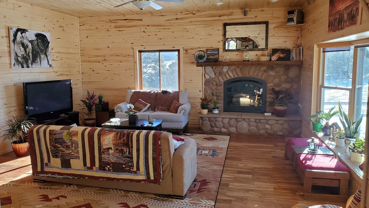 Photo of Livingroom in Westcliffe