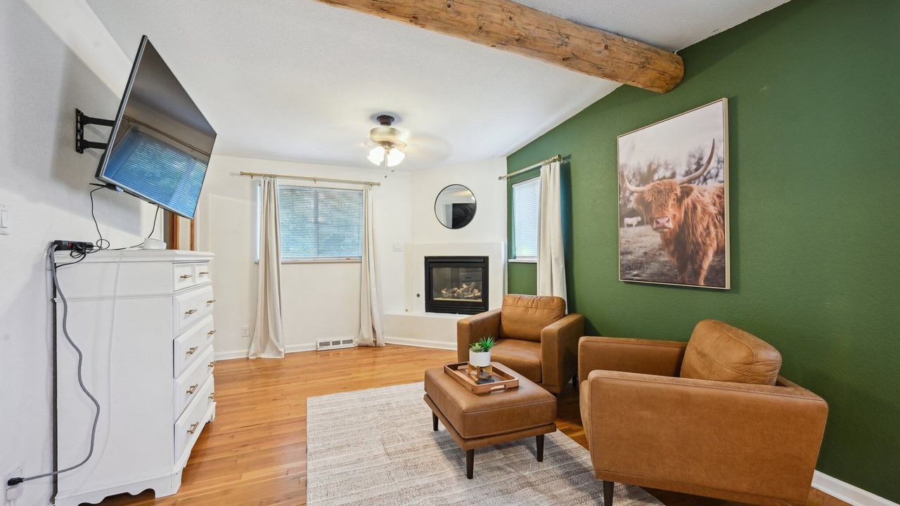 Photo of Livingroom in Littleton