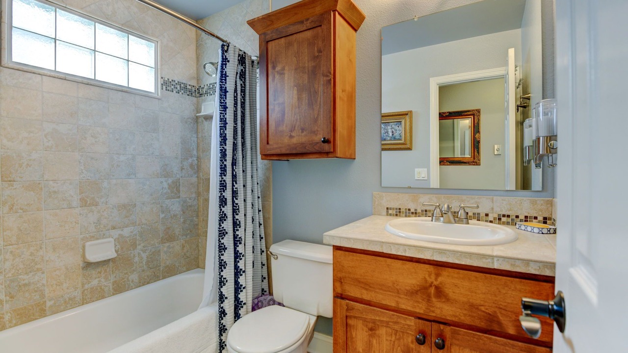 Photo of Bathroom in Loveland