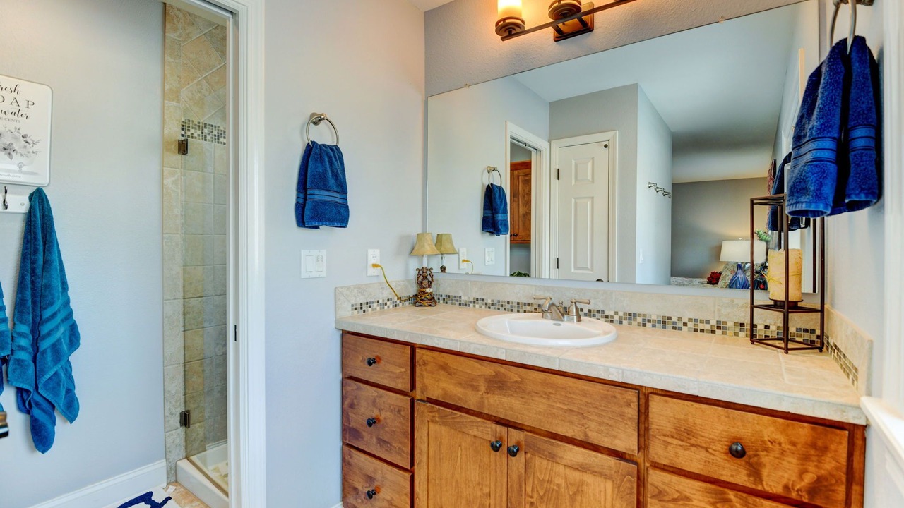 Photo of Bathroom in Loveland
