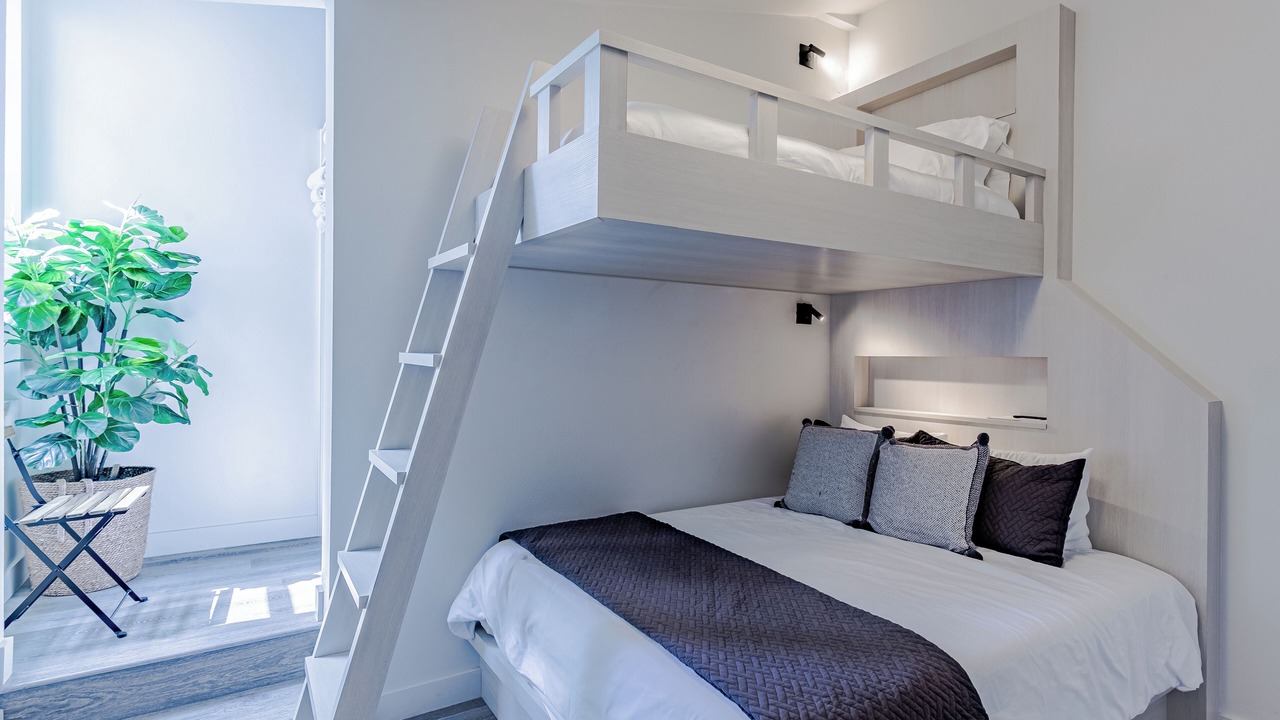 Photo of Bedroom in West End