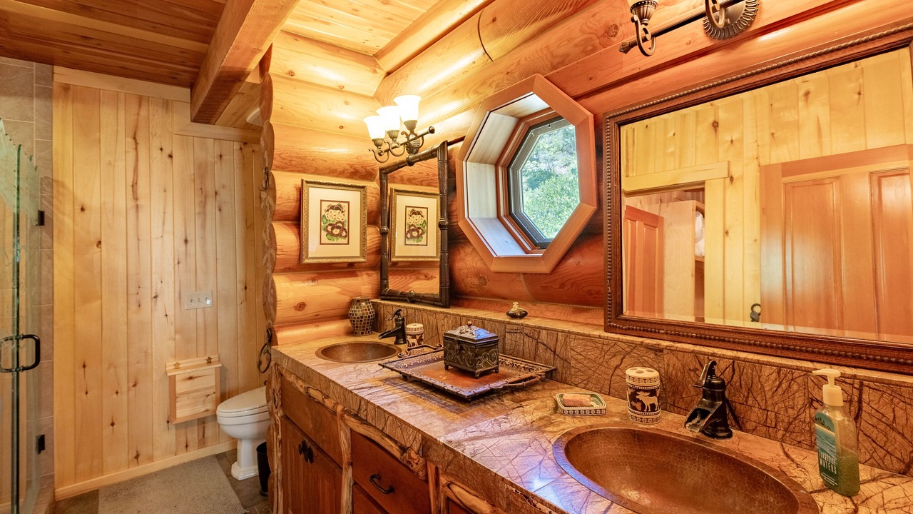 Photo of Bathroom in Bayfield