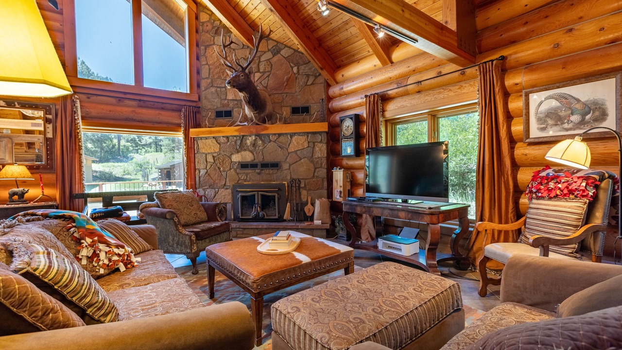 Photo of Livingroom in Bayfield