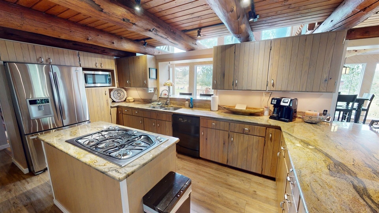 Photo of Kitchen in Whitepine