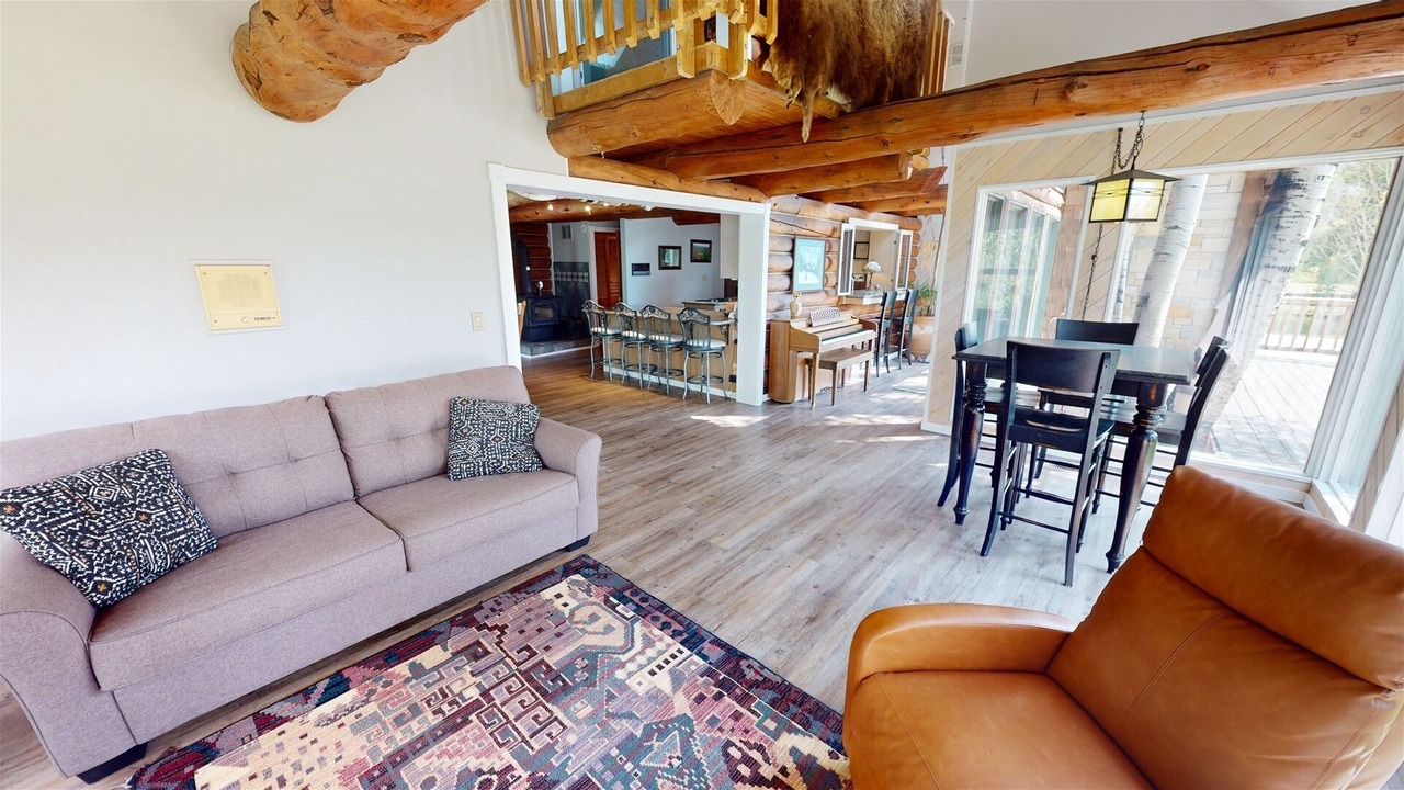 Photo of Livingroom in Whitepine