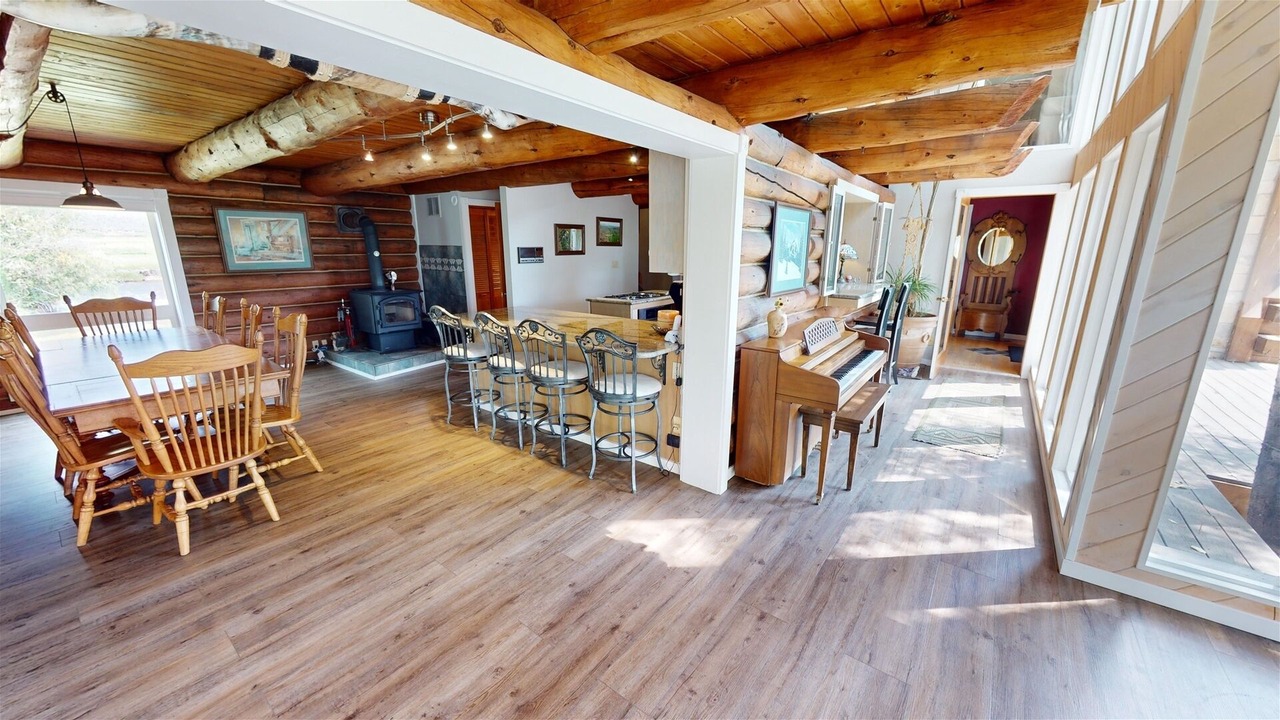 Photo of Others in Whitepine