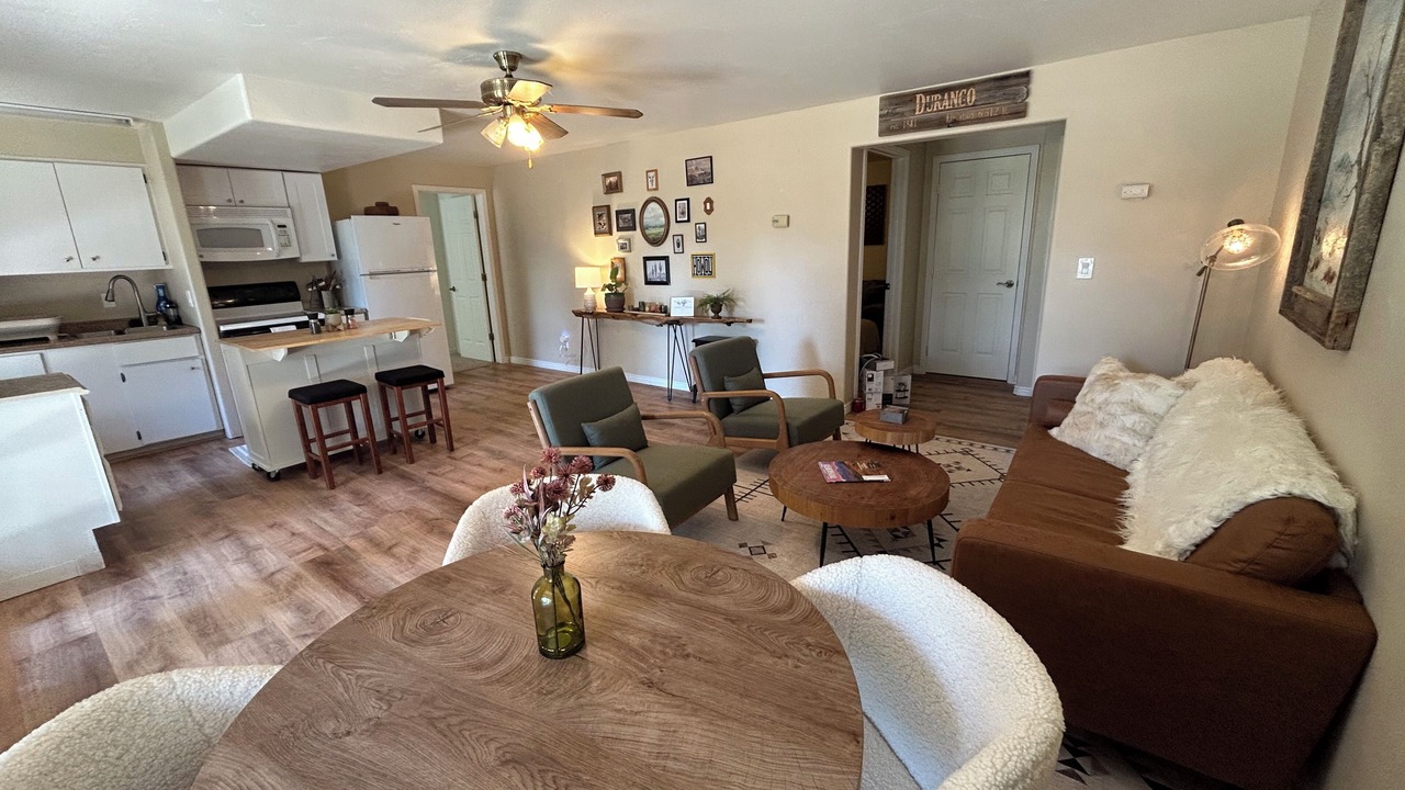 Photo of Livingroom in Durango West