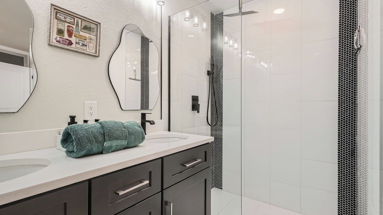 Photo of Bathroom in Bailey