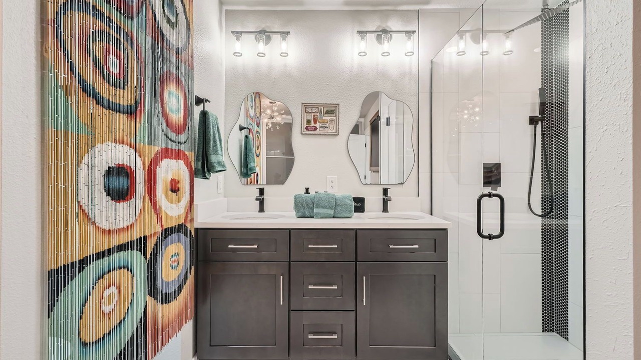 Photo of Bathroom in Bailey