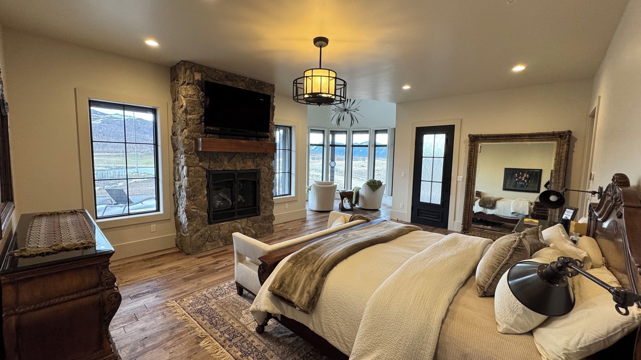 Photo of Bedroom in Grand Lake