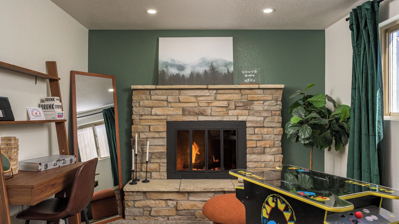 Photo of Bedroom in Scenic Heights