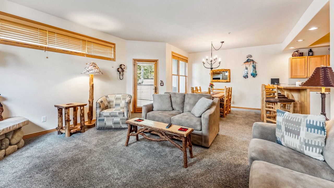 Photo of Livingroom in Warrior's Mark