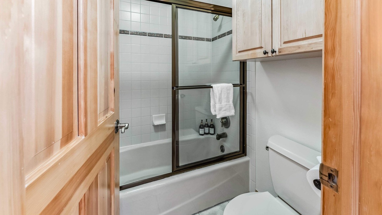 Photo of Bathroom in Warrior's Mark