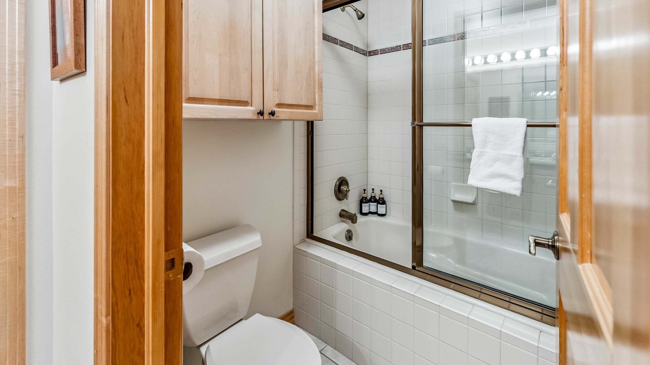 Photo of Bathroom in Warrior's Mark