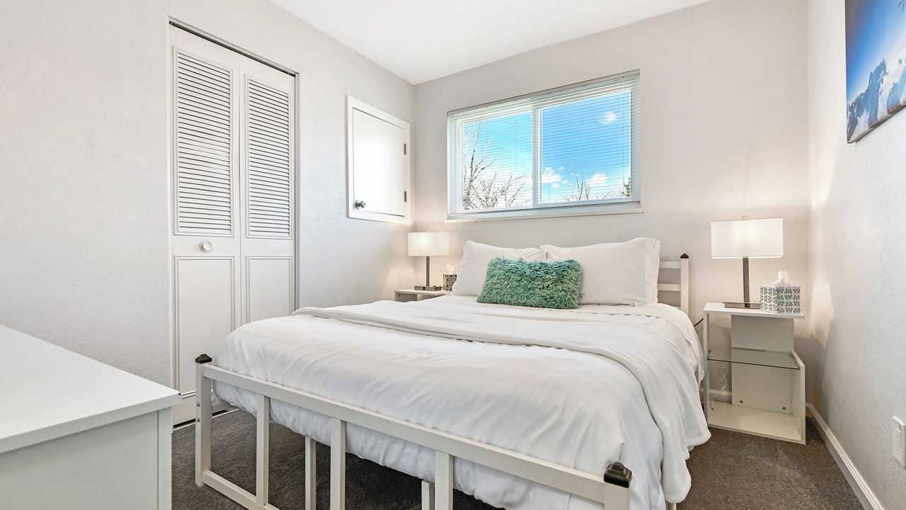 Photo of Bedroom in Cheyenne Meadows