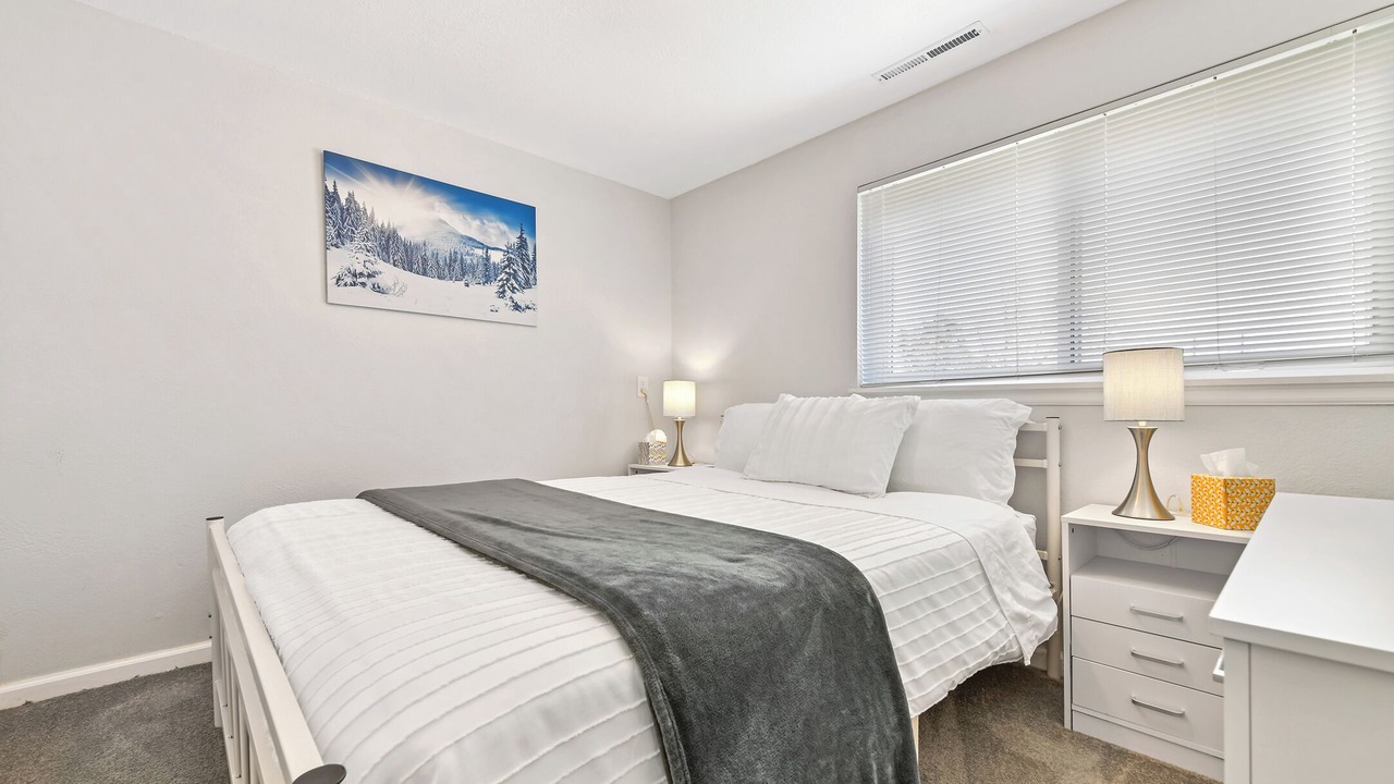 Photo of Bedroom in Cheyenne Meadows