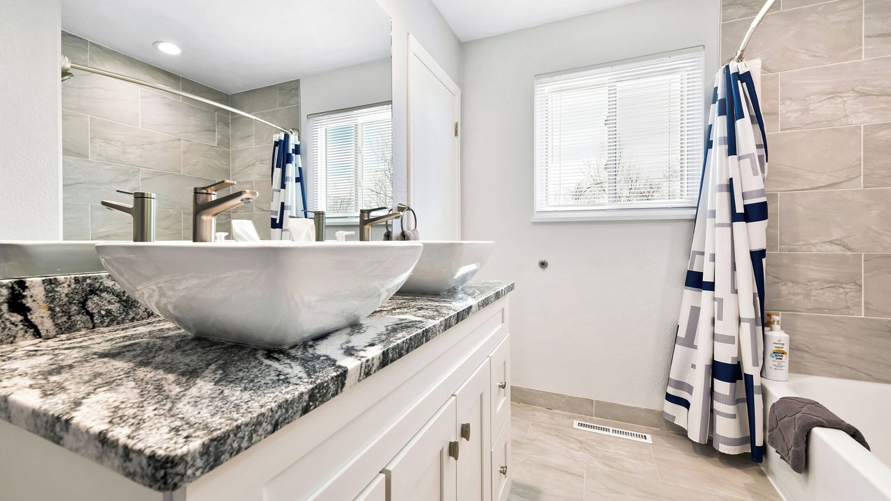 Photo of Bathroom in Cheyenne Meadows