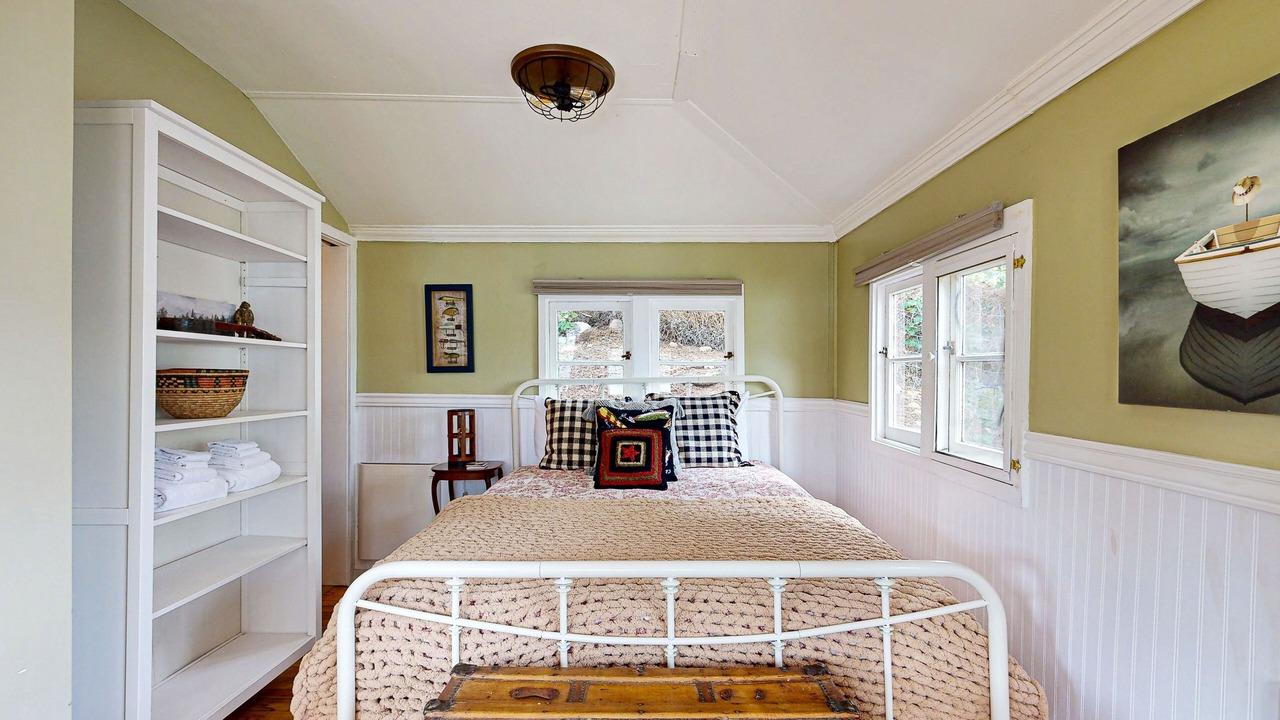 Photo of Bedroom in Bayfield