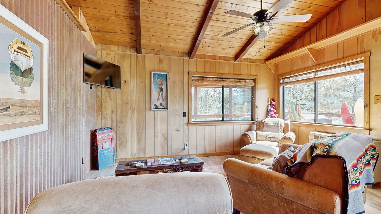 Photo of Livingroom in Bayfield
