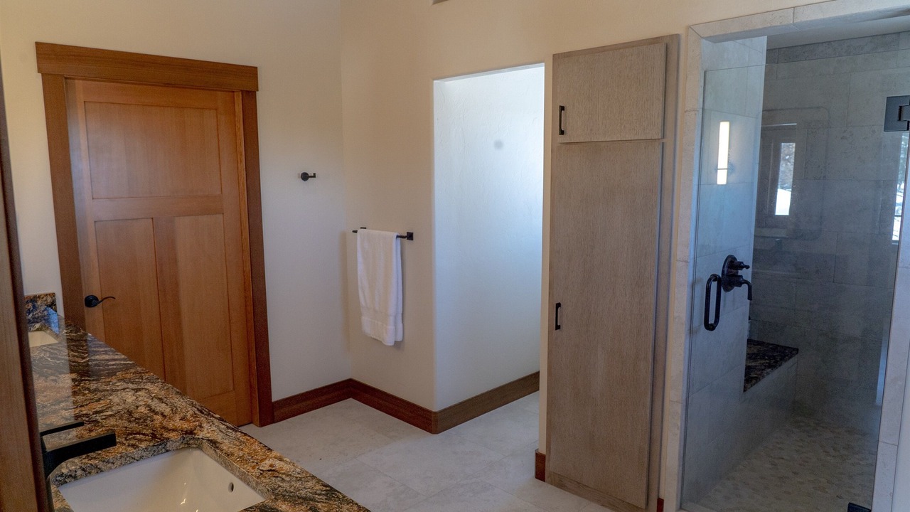 Photo of Bathroom in Elk Meadows