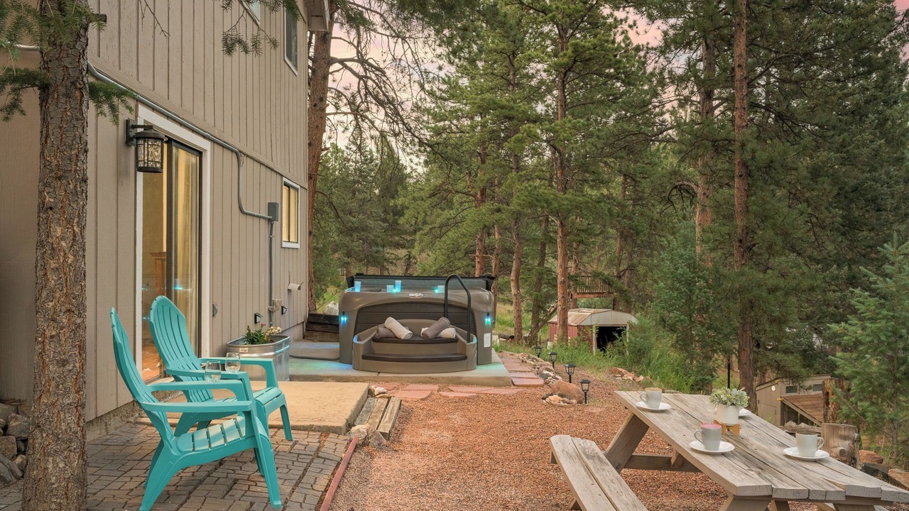 Photo of Outdoor in Bailey