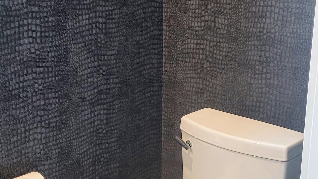 Photo of Bathroom in Villa Park