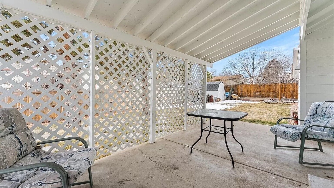Photo of Patio Balcony in Aurora Highlands