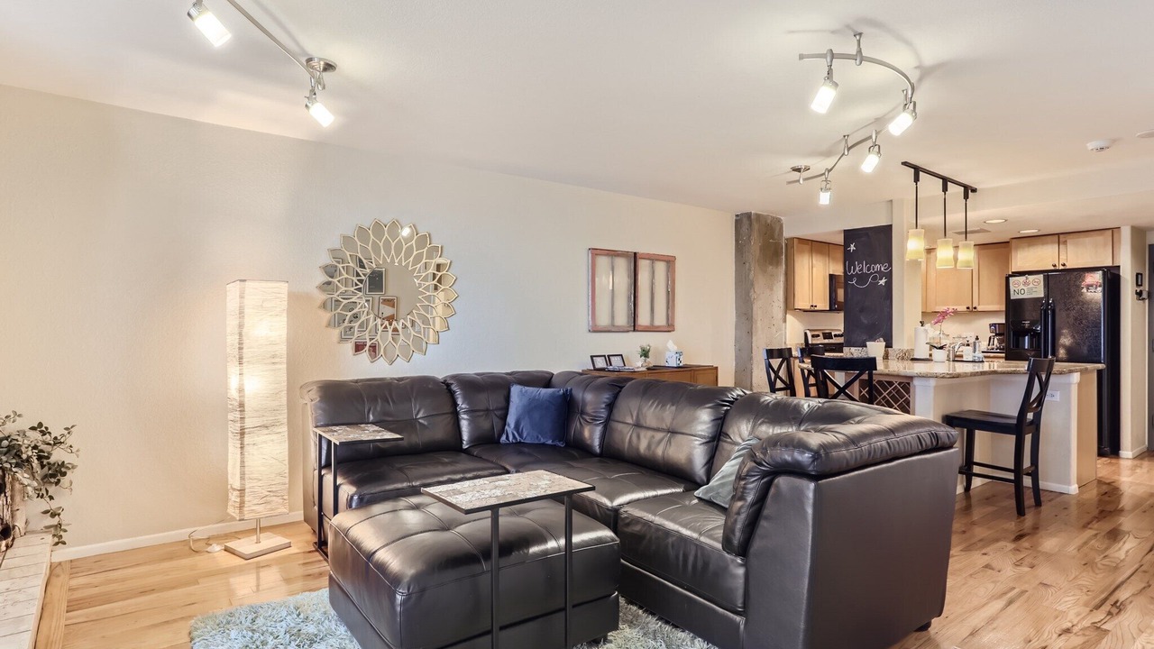 Photo of Livingroom in Downtown Denver