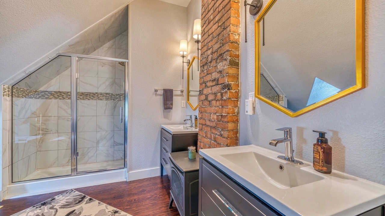 Photo of Bathroom in Canon City