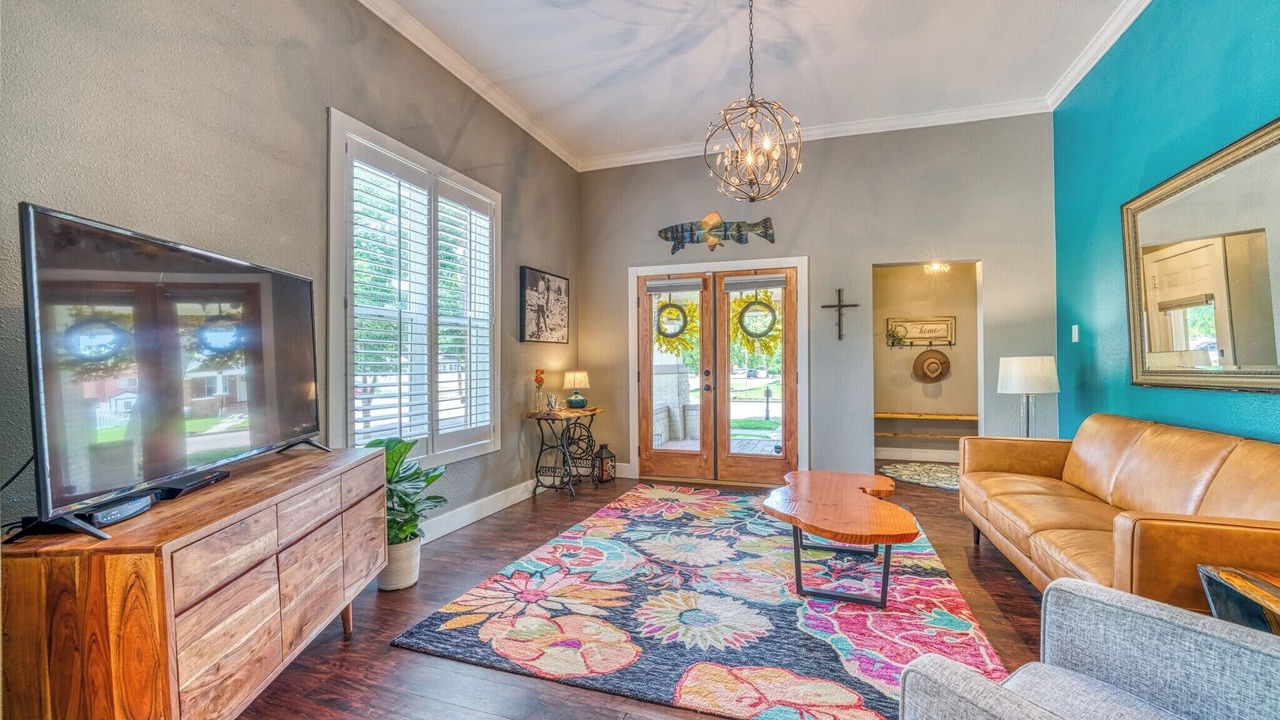 Photo of Livingroom in Canon City