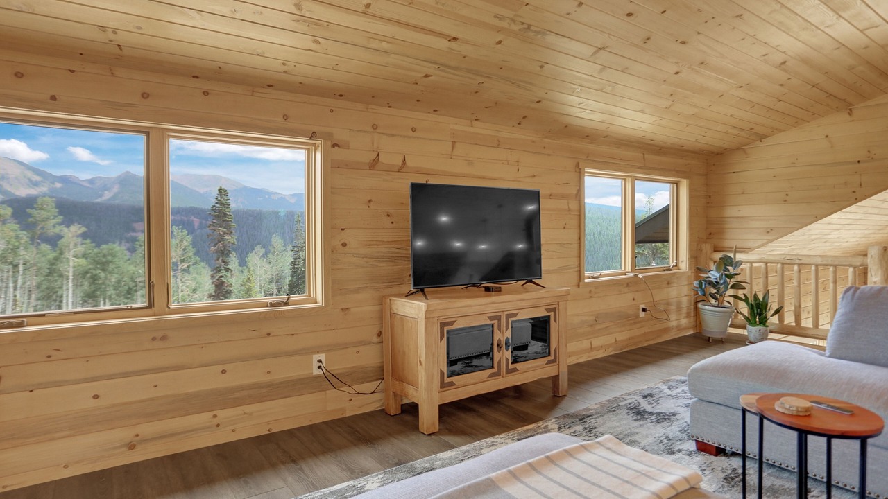 Photo of Livingroom in Eagle County