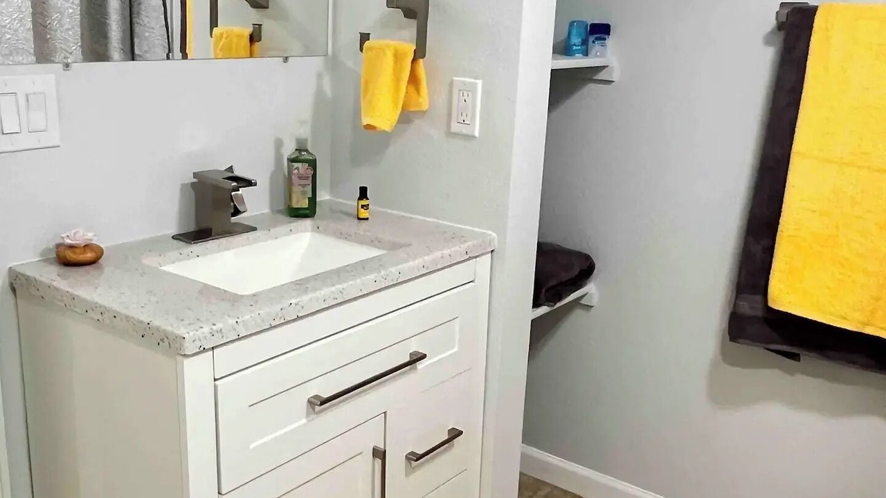 Photo of Bathroom in Aurora