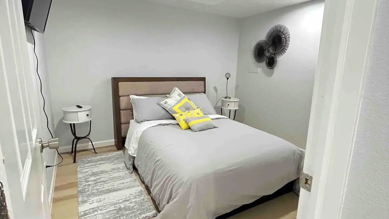 Photo of Bedroom in Aurora