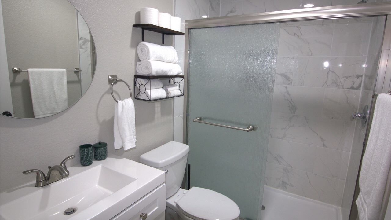 Photo of Bathroom in Aurora