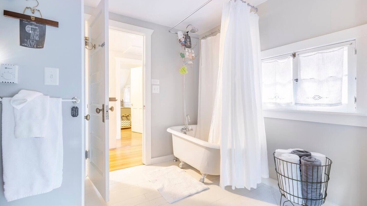 Photo of Bathroom in Beulah