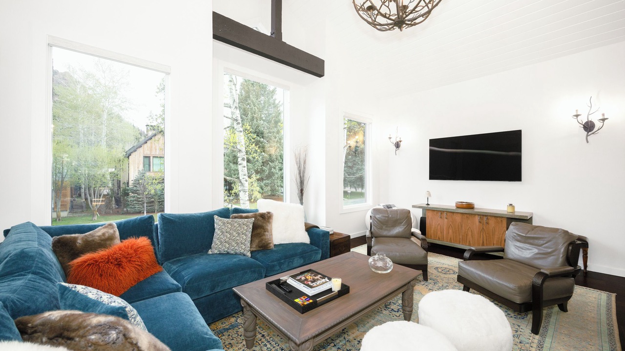 Photo of Livingroom in West End