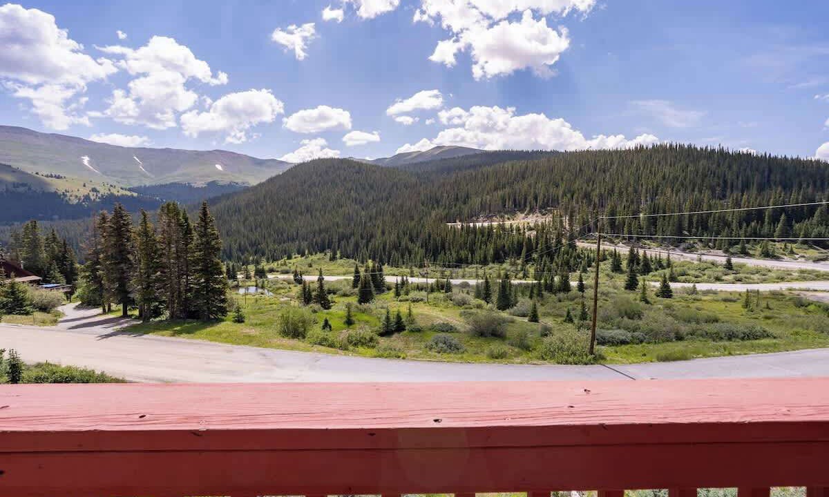 Photo of Outdoor in Quandary Village