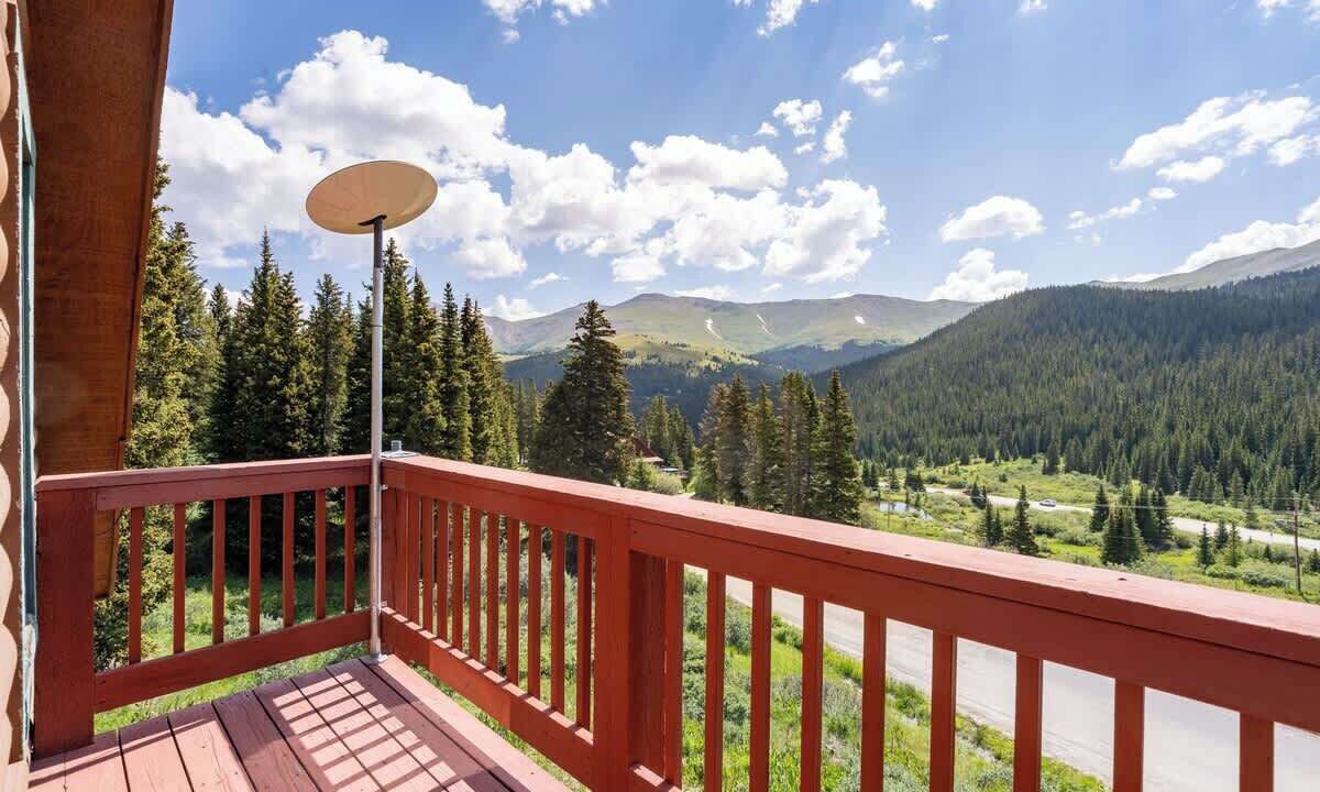 Photo of Outdoor in Quandary Village